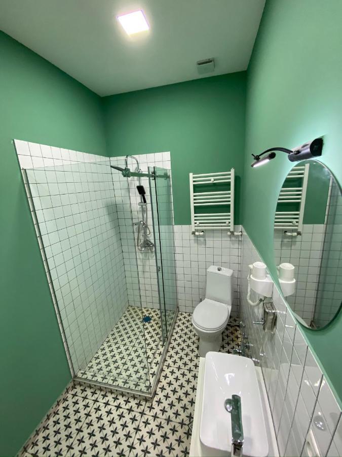 Red Door Apartment Tbilisi Exterior photo